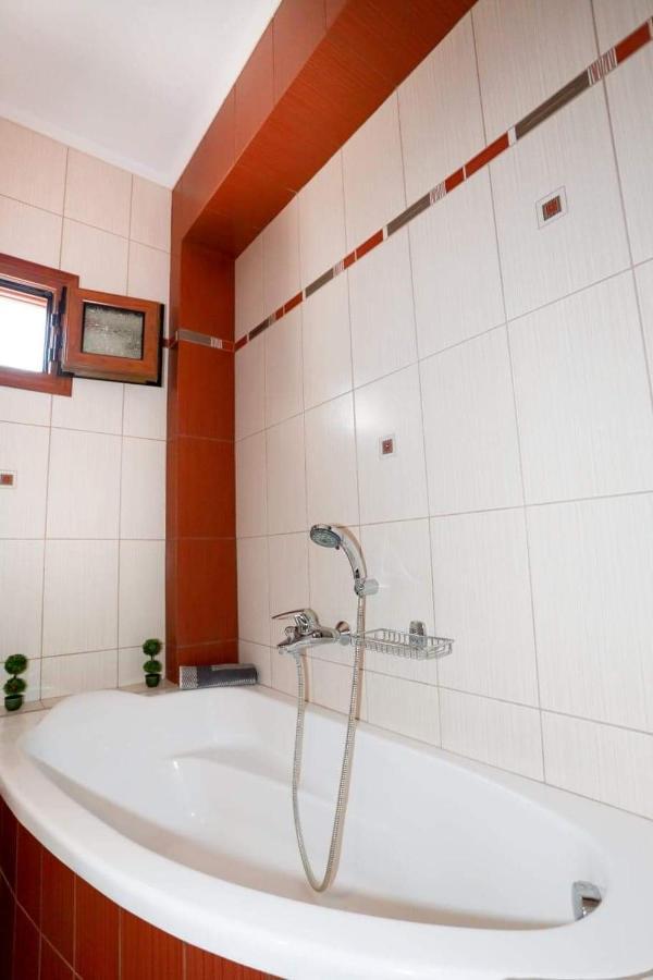 Nikiti View Apartment Zewnętrze zdjęcie